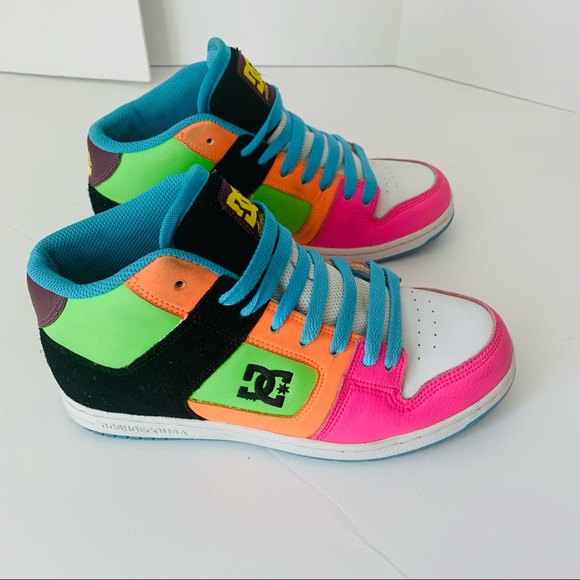 dc sneakers women's